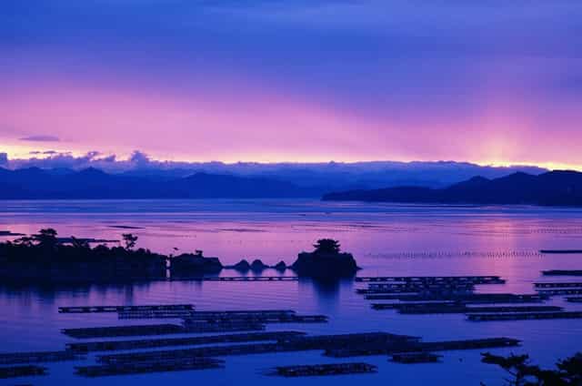 热气球升空后变大吗